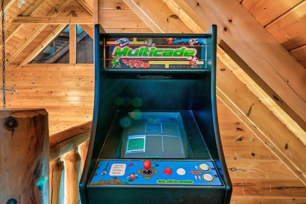 Cabin-N-Smokys! Indoor Resort Pool Views Hot Tub Game Room Sevierville Eksteriør billede
